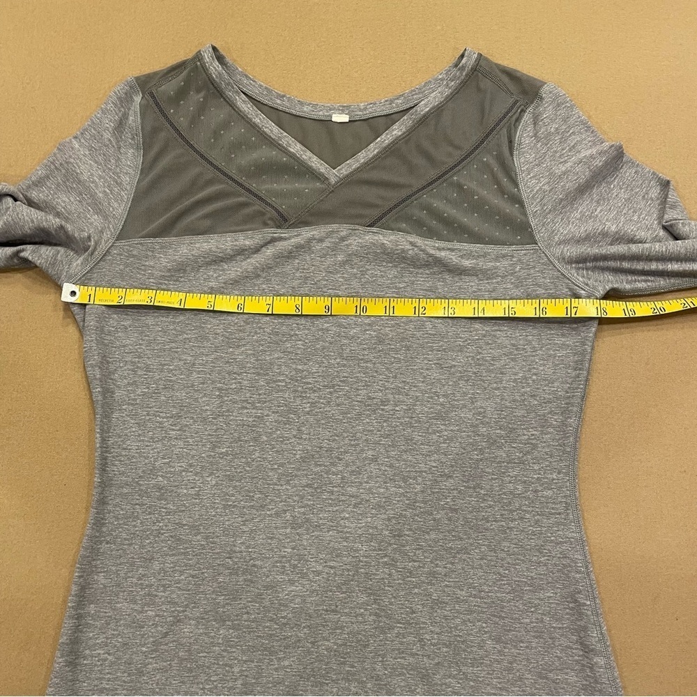 lululemon Just Breathe Long Sleeve Mesh Top Heathered Slate Size 8 - Picture 6 of 10